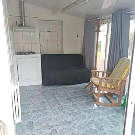 Maison Agreable Avec Stationnement Privatif Angouleme